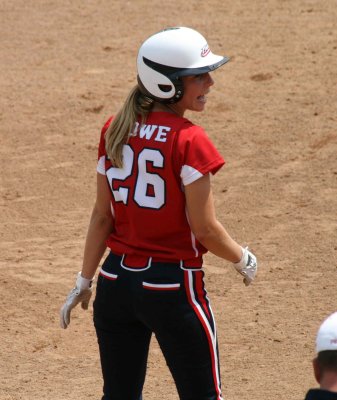 Lowe 805.jpg