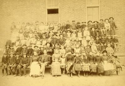 Livingston Montana 1887 (notice kids in lower right)