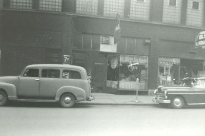 Larsen's Cafe 1957 Duluth