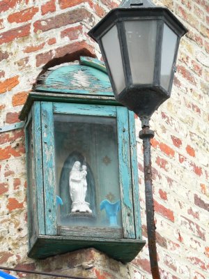 Staande Maria met Kind - Zwarteleertouwersstraat  49