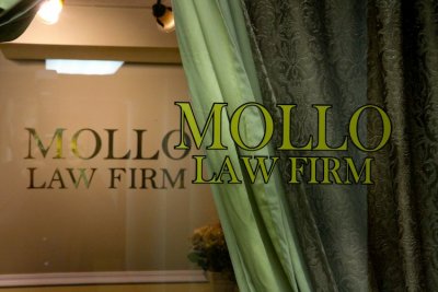 Mollow Law