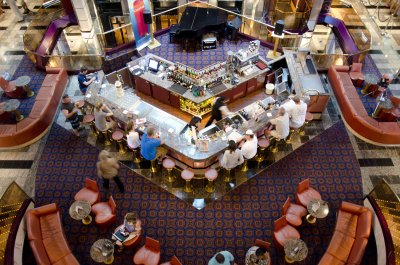 Atrium Bar