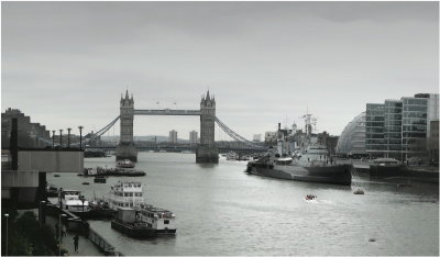 Tower Bridge from London Bridge.jpg