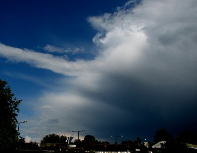 Approaching storm Wimbledon.jpg