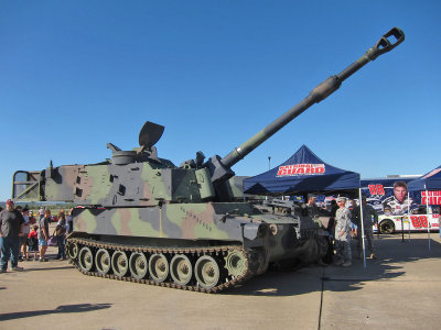 M109A6 Paladin Self-propelled Howitzer