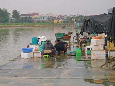PC270566_lr.jpg