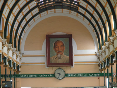 PC290700_lr.jpg