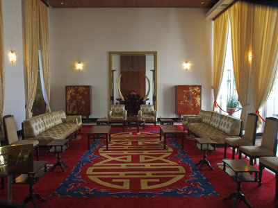 PC290727_lr.jpg