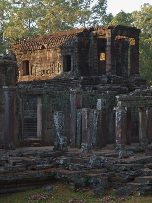 PC310976_lr.jpg