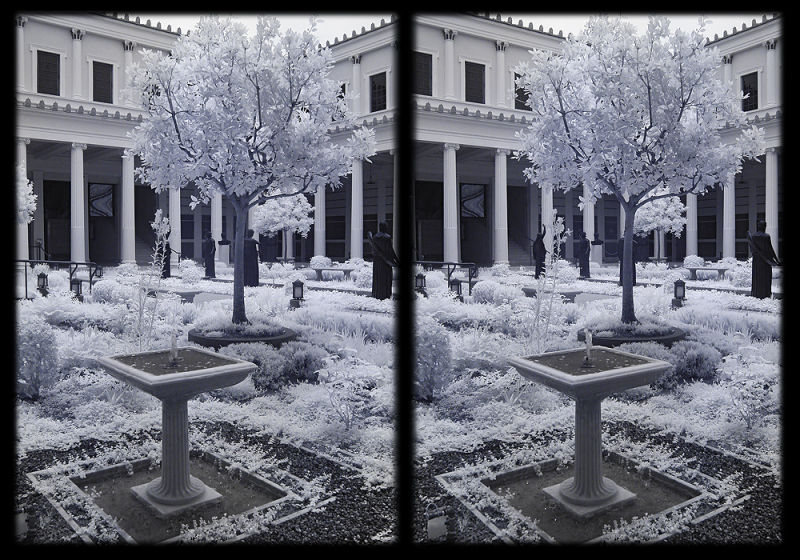 Infrared Getty Villa 3D 2 