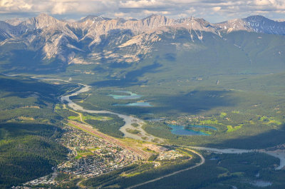 Town of Jasper from top of Tramway