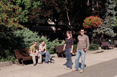 Bartaim a Dob tren - My friends at Dob square.jpg
