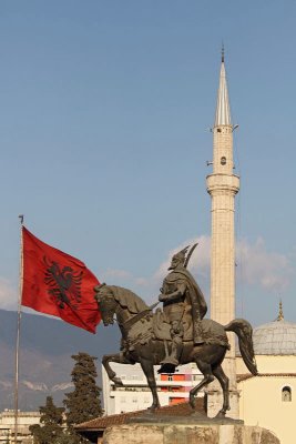 Tirana_MG_1978-11.jpg