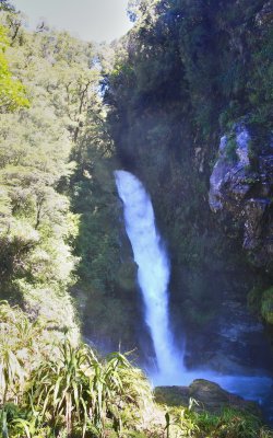 Creek Falls1.jpg