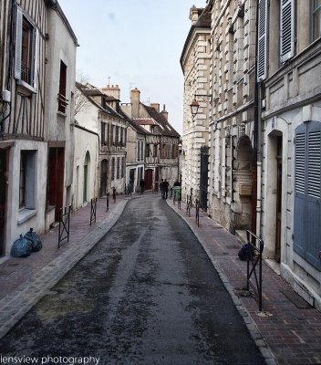 Auxerre Narrow Street