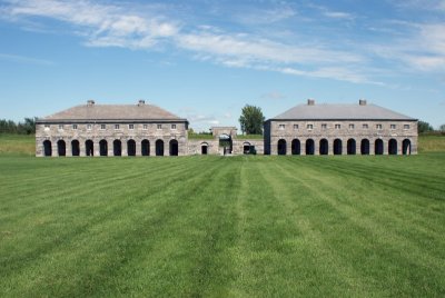 fort lennox 1.JPG