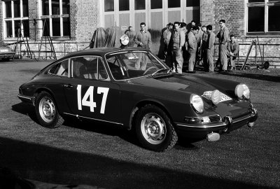 Rallye Monte-Carlo 1965, Factory car R1