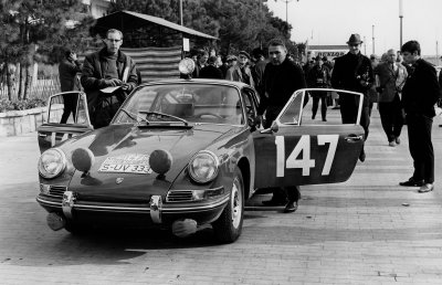 Rallye Monte-Carlo 1965, Factory car R1