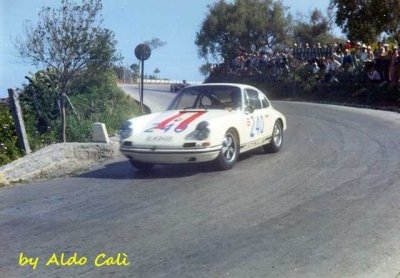 24020porsche2091120r2021.jpg