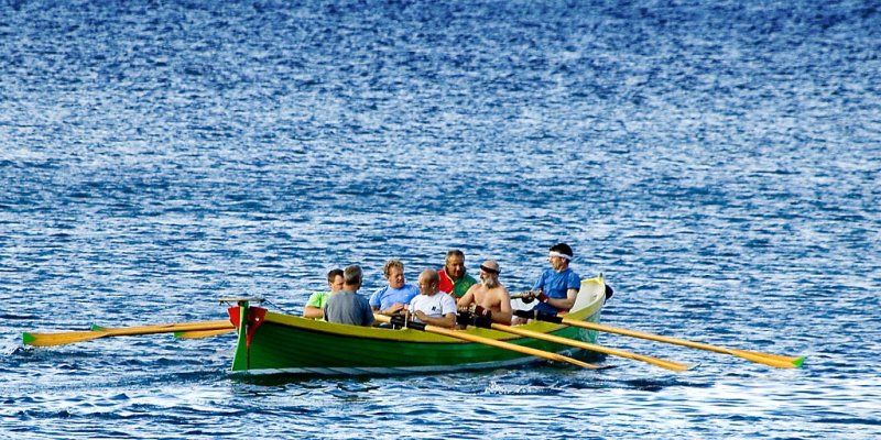 Rowers leaving the harbour, Weymouth