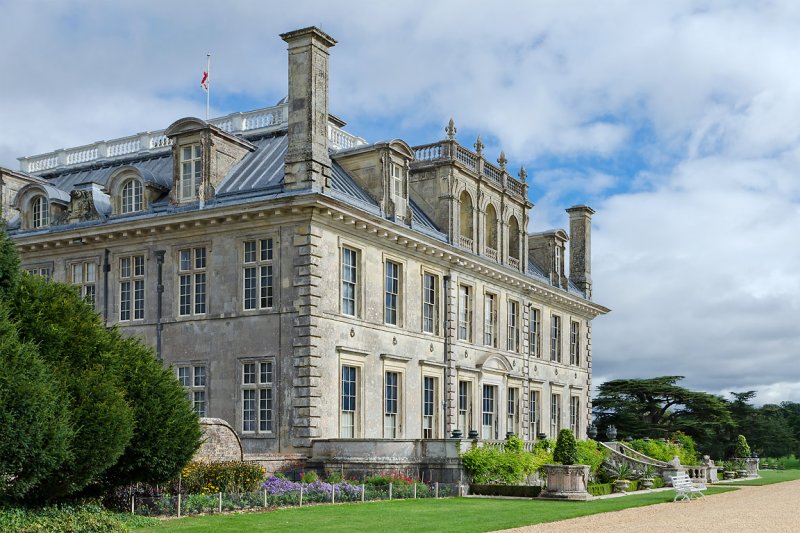 Kingston Lacy from the side (1900)