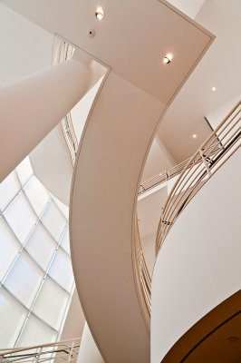 Straights and curves, Getty Center