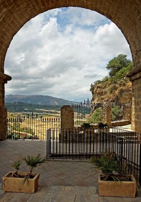 Through the bridge, Ronda