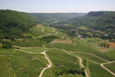 Cirque de Ladoye seen from Chateau Chalon