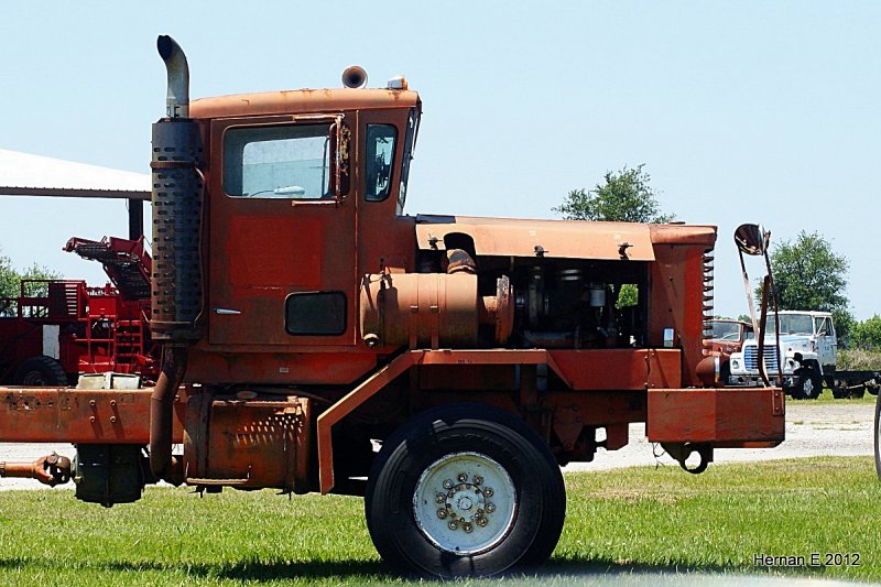 OLD FARM TRUCK