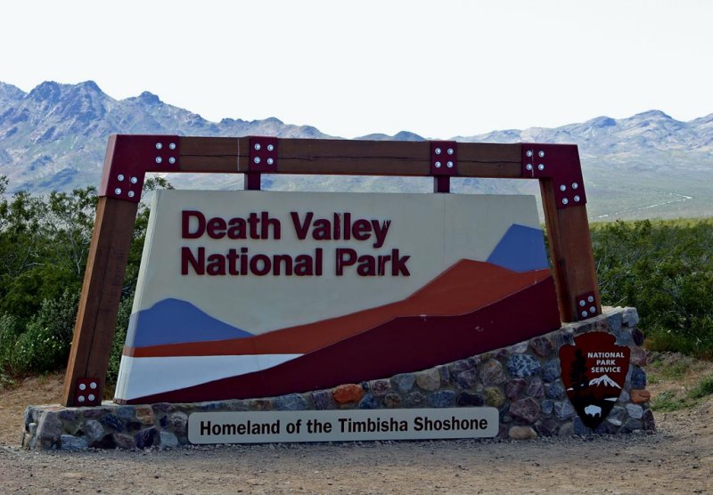 Death valley entrance sign