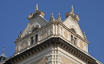 Elaborate corner