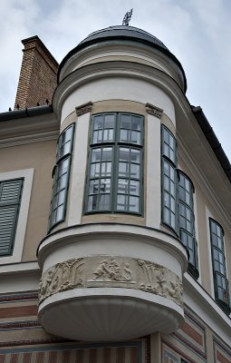 House on Vienna Gate Square