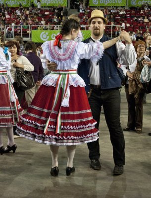 Couple-dancing