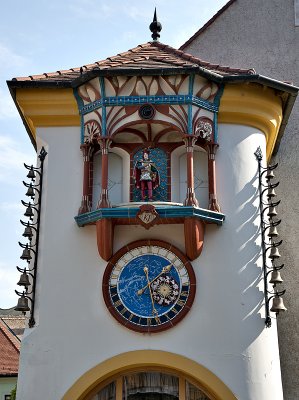 Clock at 9 Kossuth St.
