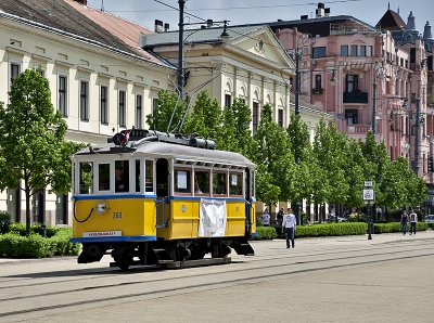 Local transportation and City Hall