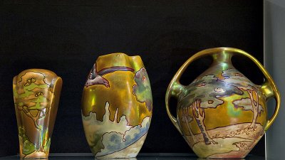 Globe vase, landscape from above (1902)