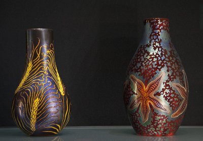 Vase, wheatears; vase, starfish (1899)