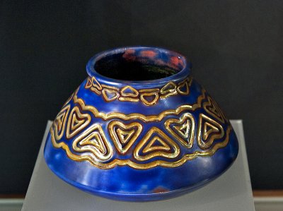 Vase, geometric décor (1907)
