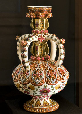 Decorative vessel (ca. 1884)