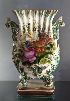 Ornamental vase (circa 1844)