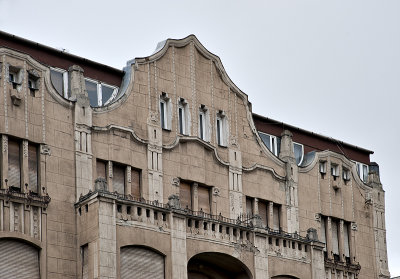 Crumbling facade in Buda