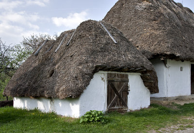 House, adjoining building, Upper Tisza