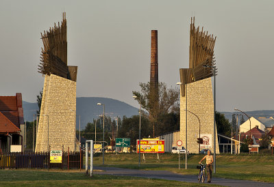 Szerencs, monumental entry to the town