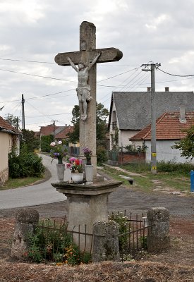 Roadside shrine