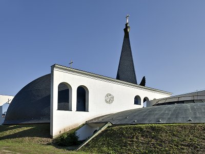 Szent István church, rear