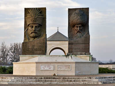 Monument to Zrinyi Mikls and Suleiman the Magnificent