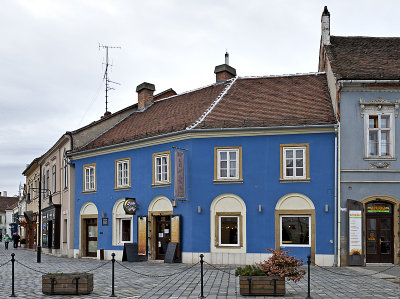 Very blue restaurant on the corner
