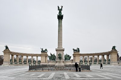 Millennium Monument (1896) in winter