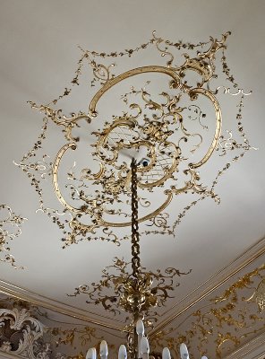 Red room ceiling