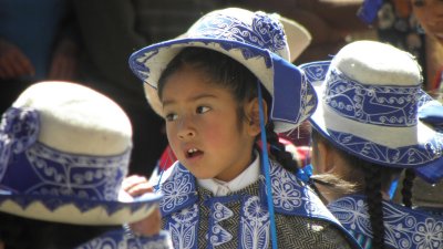 vestimenta de danza de Chumbivilcas - Cusco